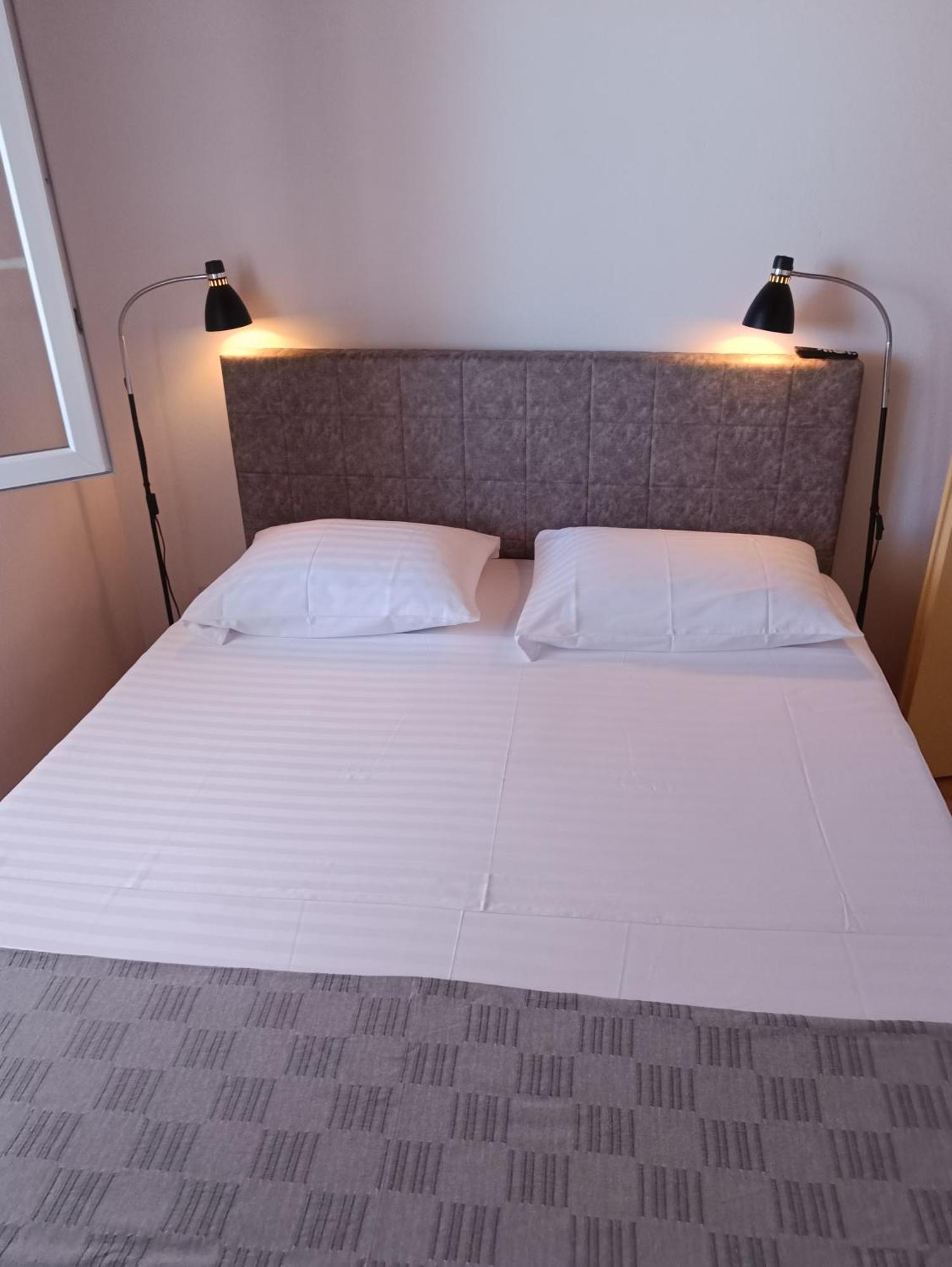 Apartmani Sprljan Водице Экстерьер фото