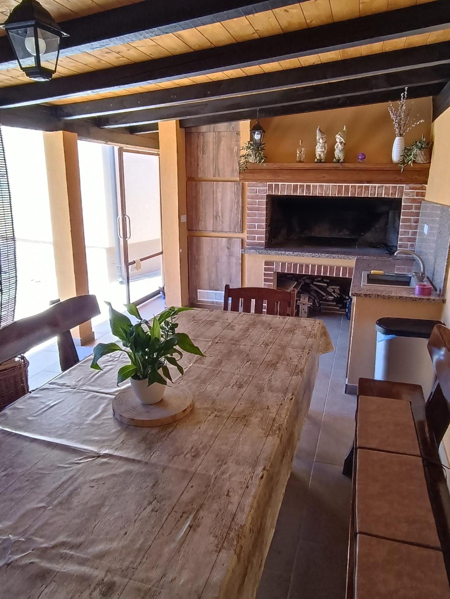 Apartmani Sprljan Водице Экстерьер фото
