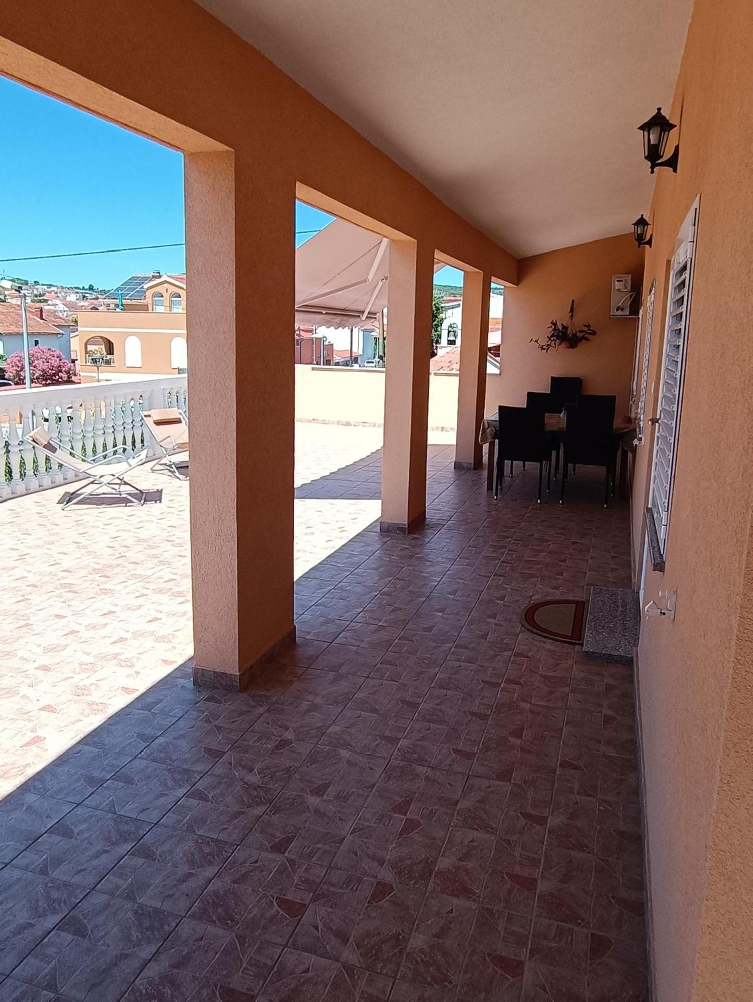 Apartmani Sprljan Водице Экстерьер фото