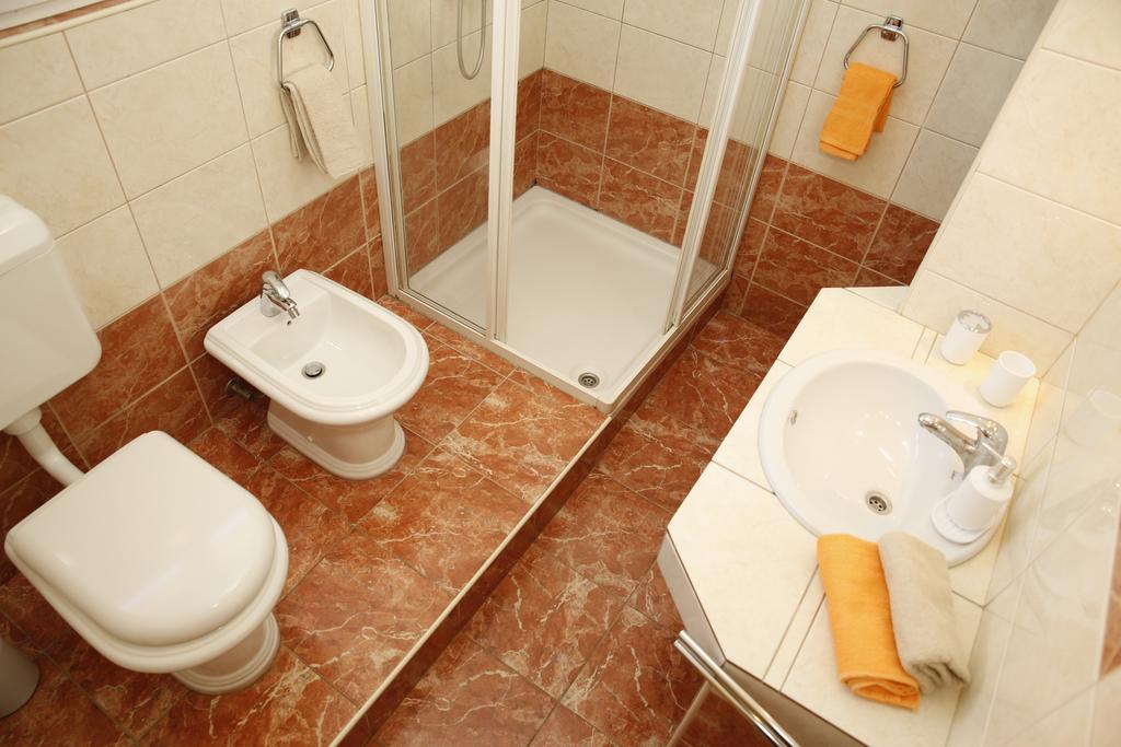 Apartmani Sprljan Водице Экстерьер фото